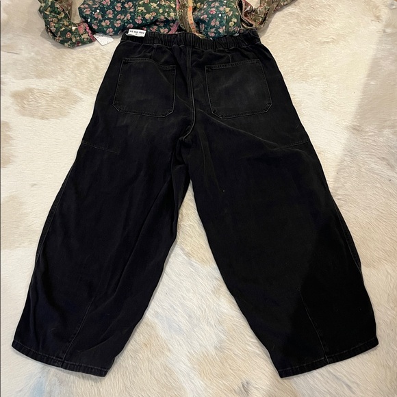 We The Free Silverton Puddle Barrel Jeans - Picture 11 of 13